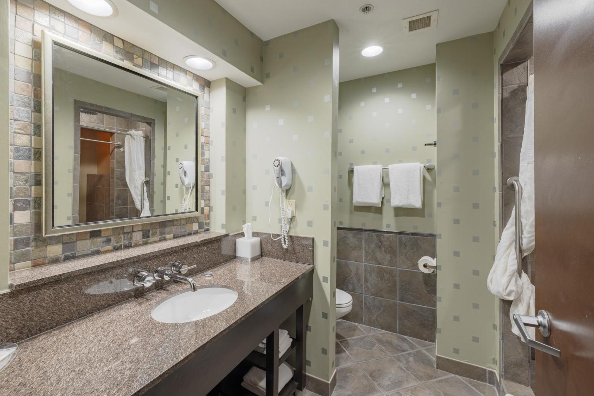 Comfort Suites Perrysburg - Toledo South Εξωτερικό φωτογραφία